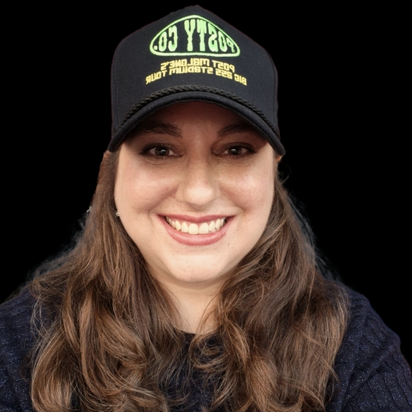 Meet your Posher, Jenna - Picture 1 of 1